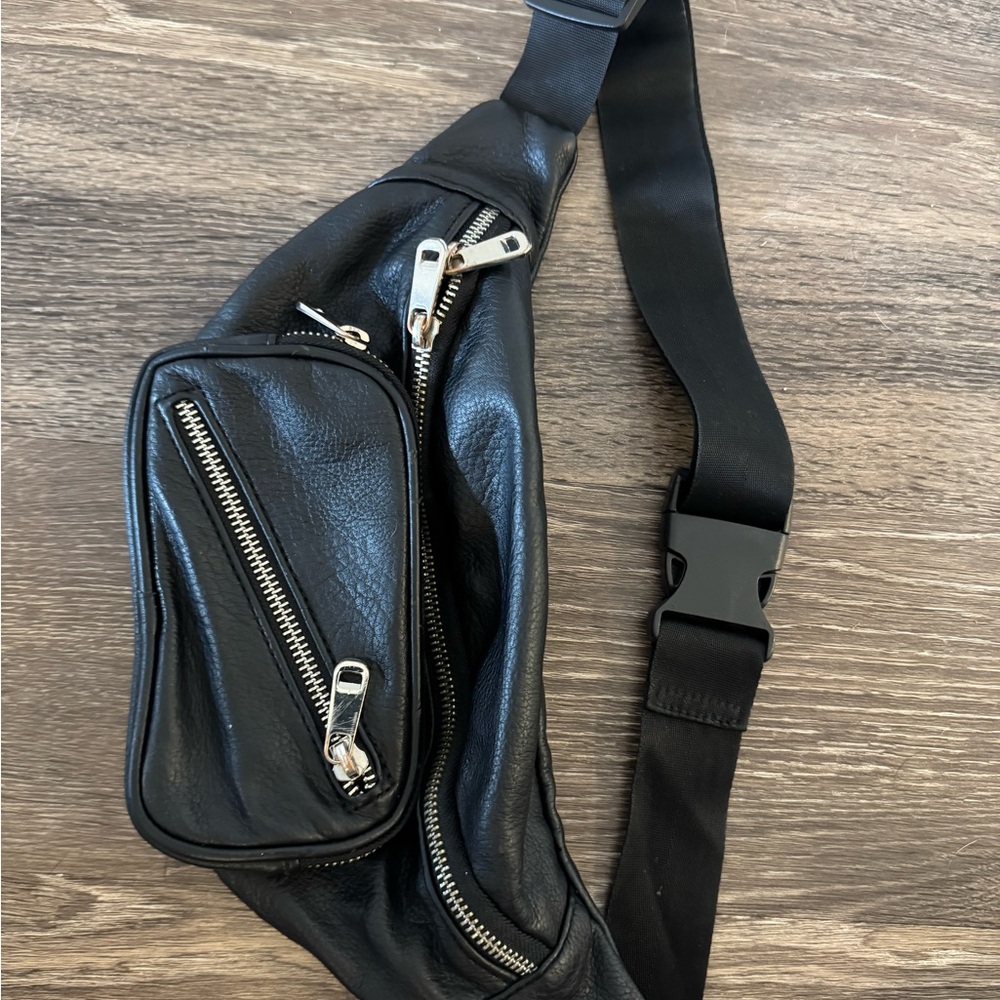Topshop Black Leather Fanny Pack Bag - Picture 3 of 4